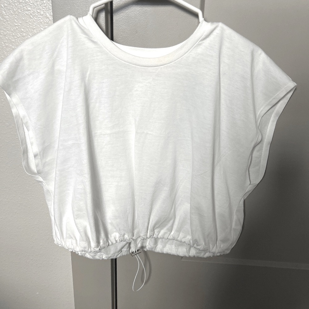 Zara size medium white crop with bungee